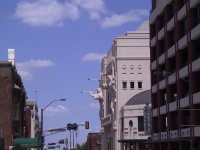 Another_angle_at_the_facade.jpg